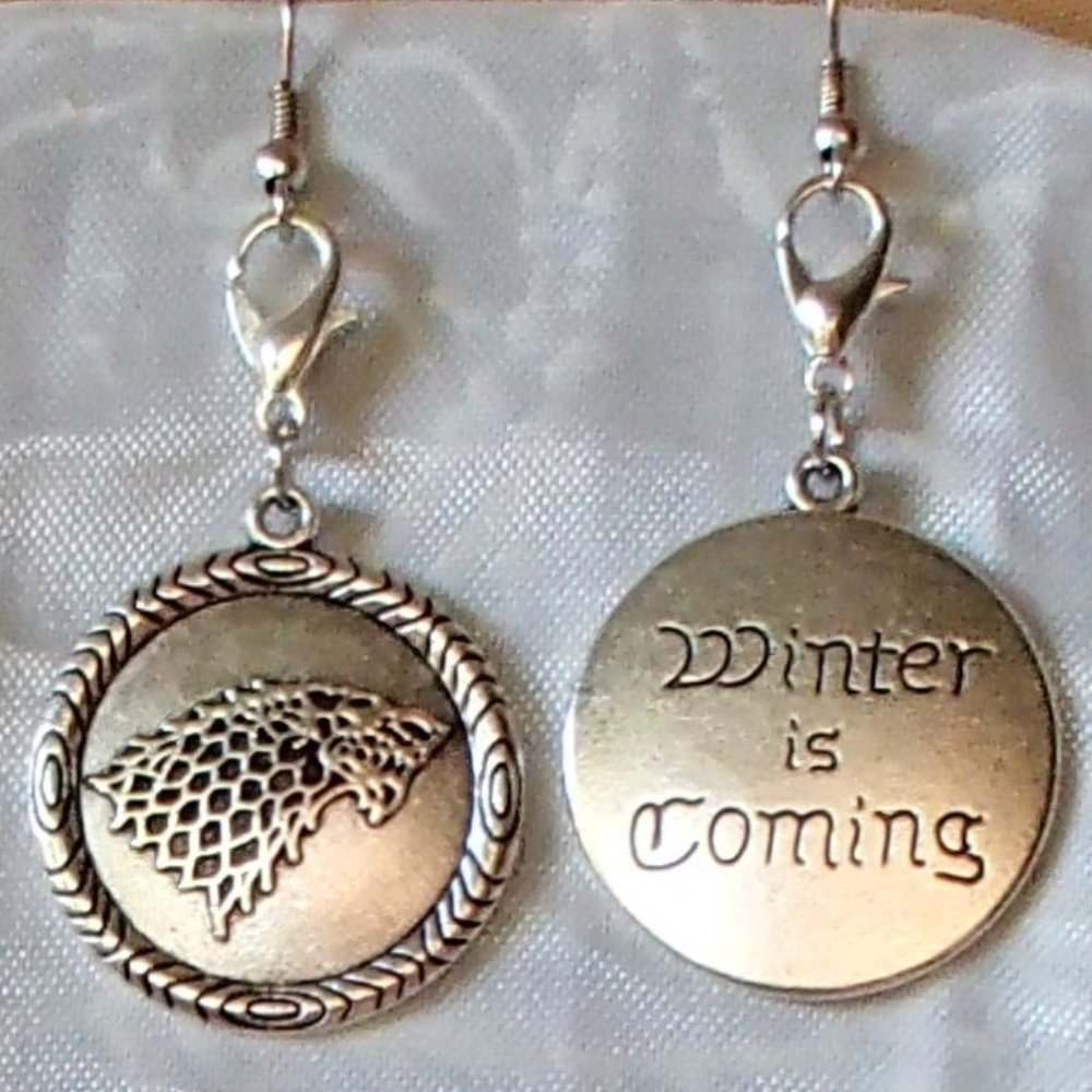 COPY - Game Of Thrones GOT  House Stark  Dire Wolf, "Winter is Coming"  New han…
